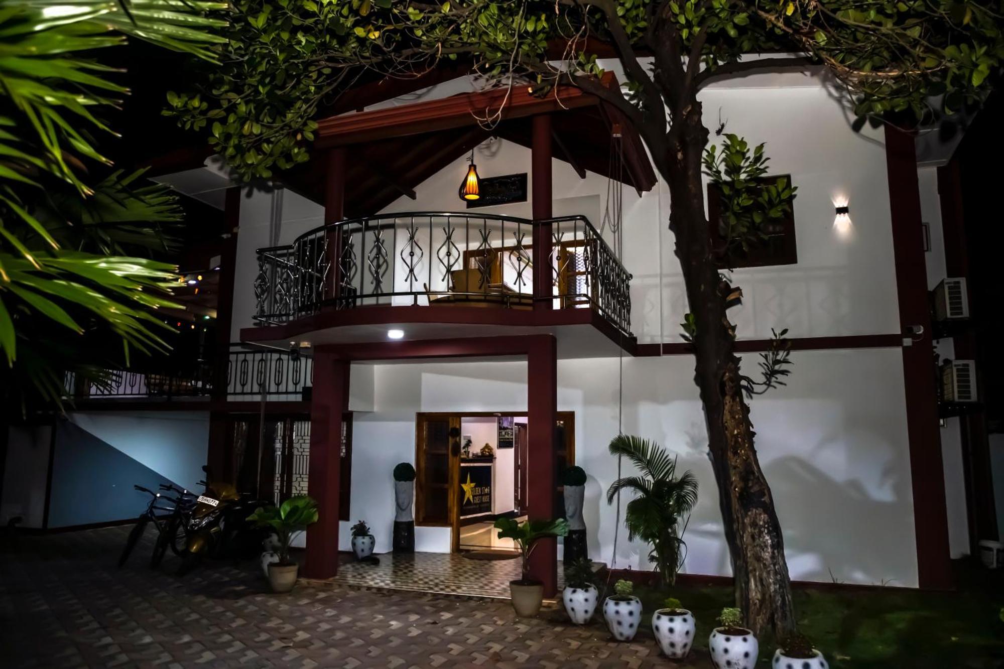 Golden Star Guest House Jaffna Eksteriør bilde