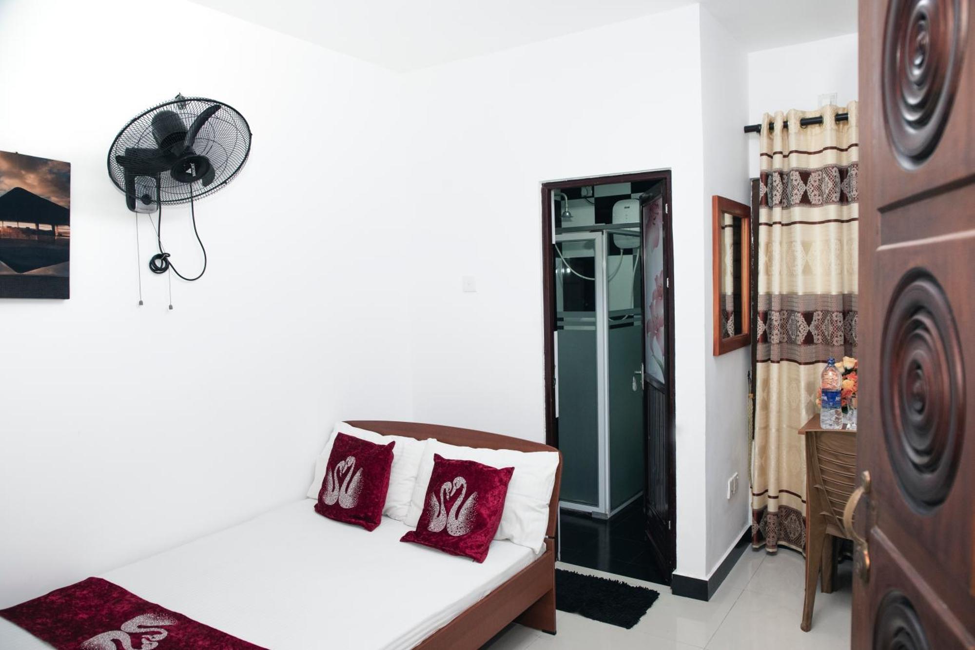 Golden Star Guest House Jaffna Eksteriør bilde